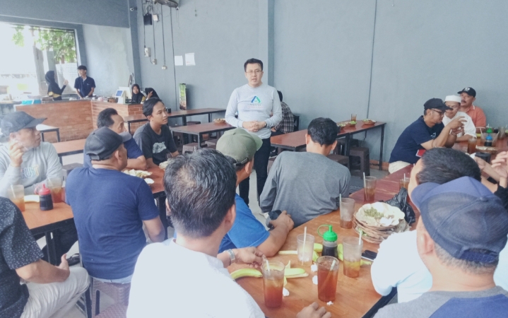 Presentasi Investasi Riset Car