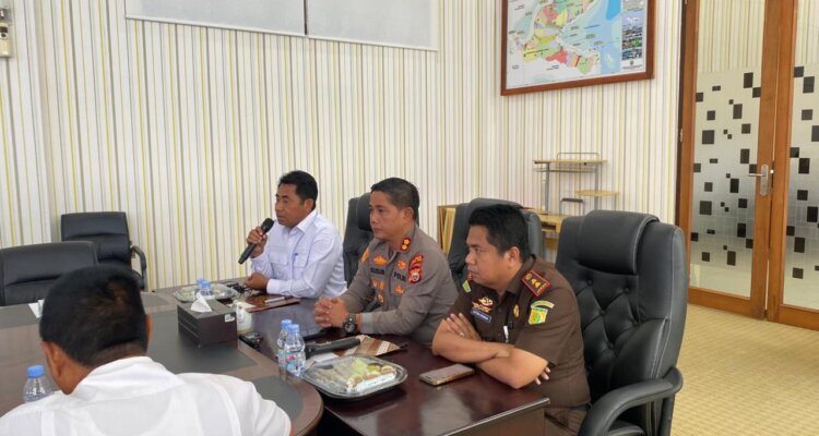 Dokumentasi, Bupati, Kapolres dan Kepala Kejari Haltim