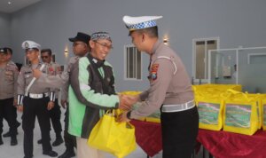 foto ojol dan kantobmas blitar