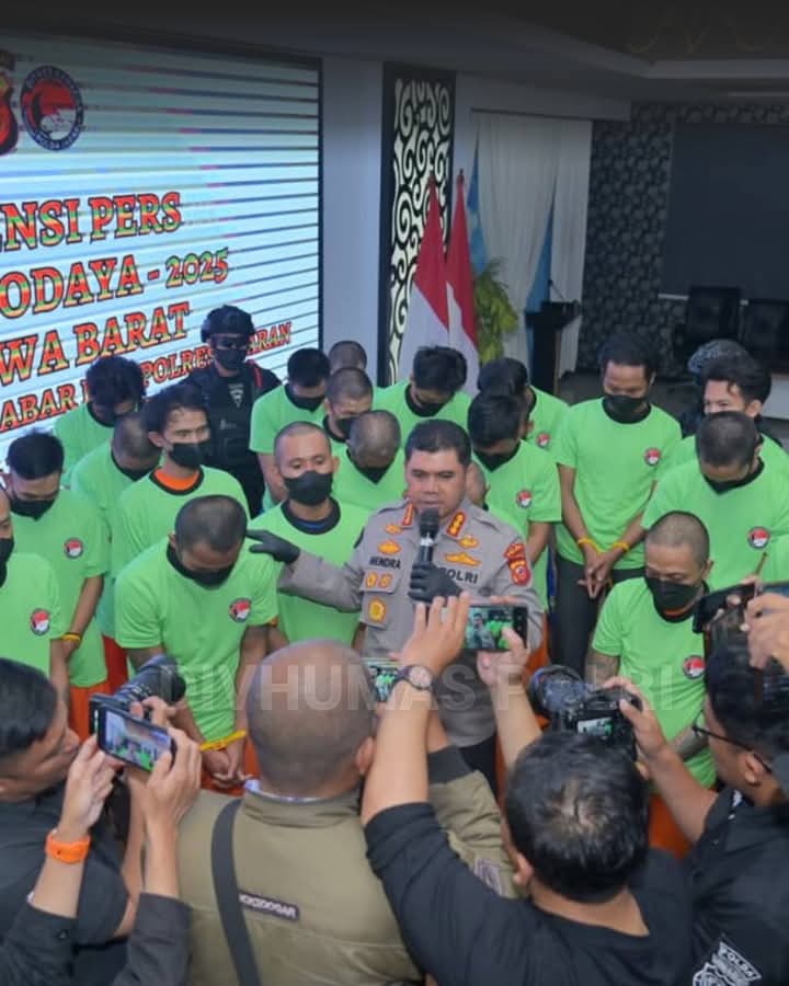 facebook 1763879185990 7398245525316119919