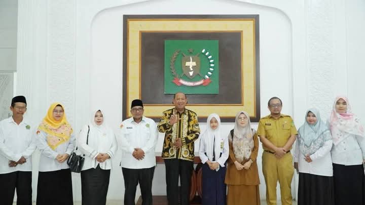 facebook 1764031299572 7398883535923639734