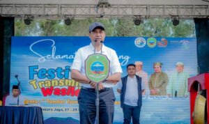 Sambutan Bupati Haltim Dalam Acara HUT Transmigrasi Wasile ke 43 2025