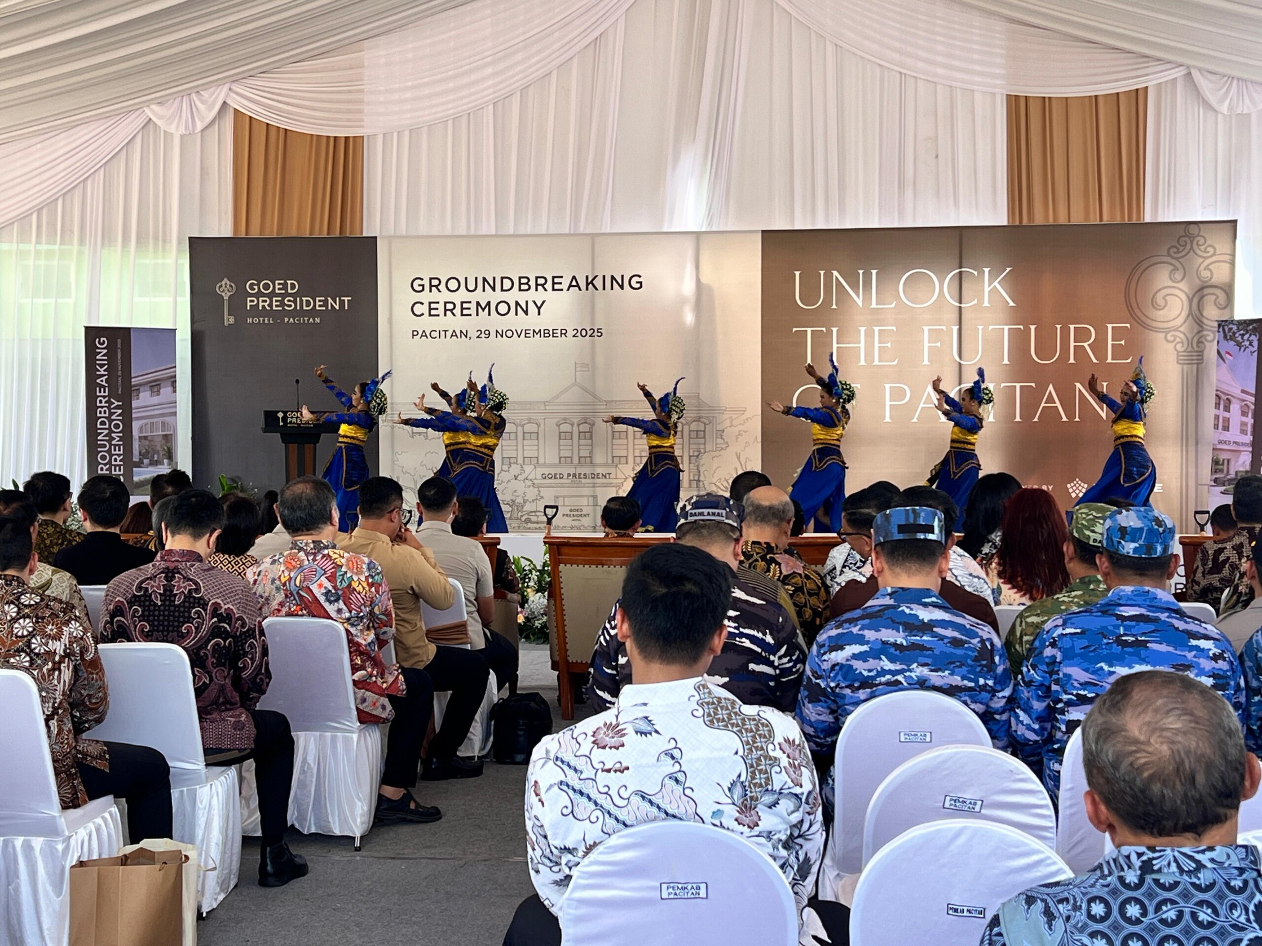 motion photo 1094669600722733953