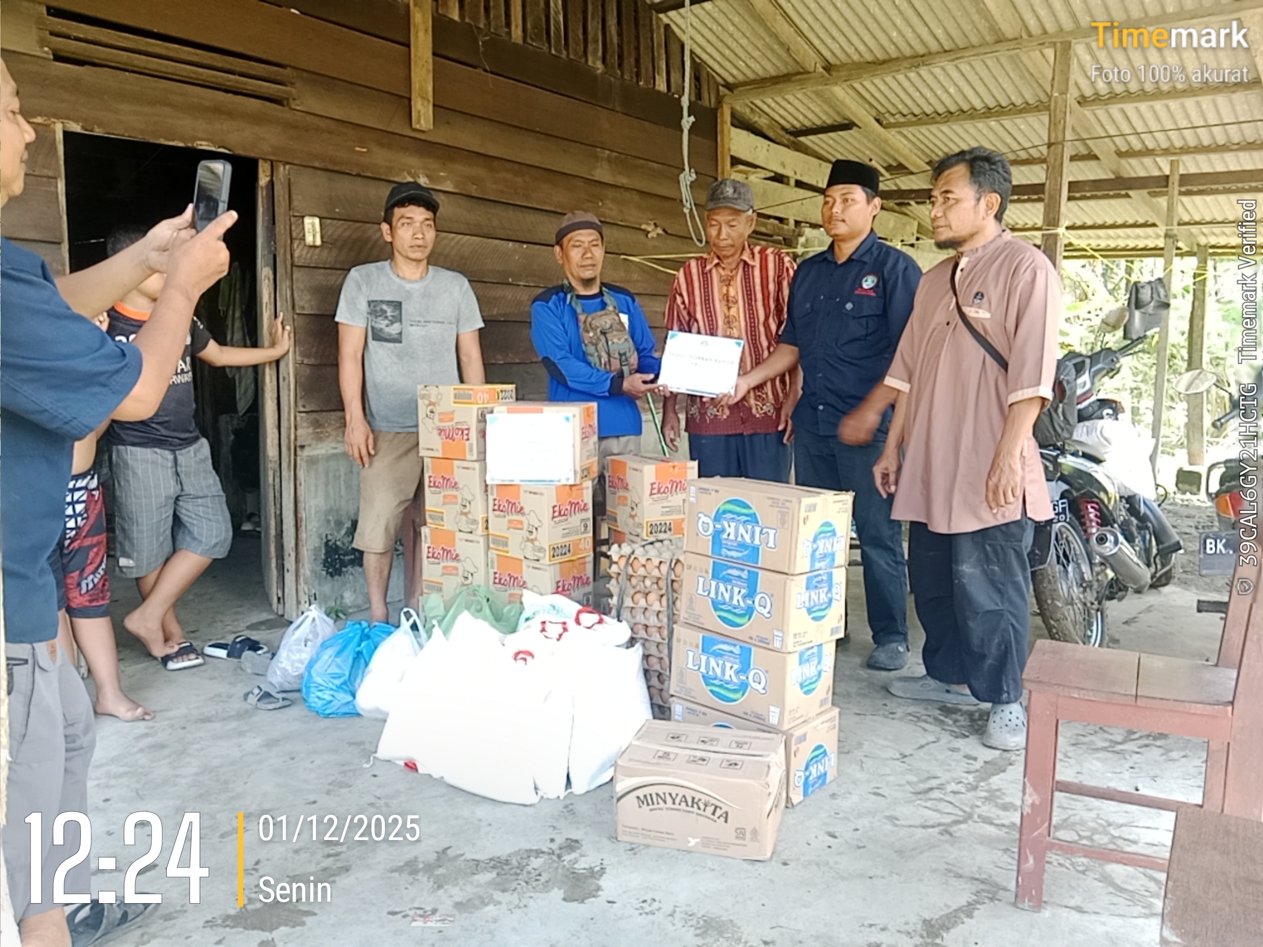 2025 12 01 12.24.20 2025 12 01 12.24.20