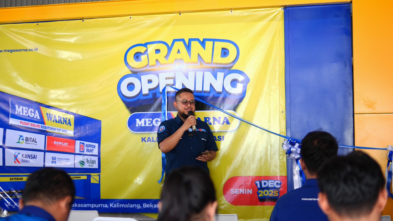 Imat Bagja Gumilar selaku Branding MegaWarna