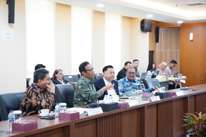 facebook 1765468701765 7404912437695979626